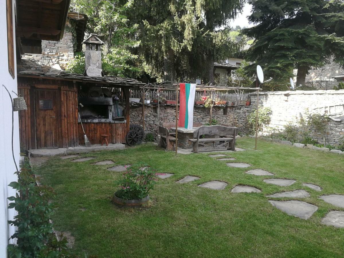 Слънчевата Къща Hotel Kovaceviţa Exterior foto