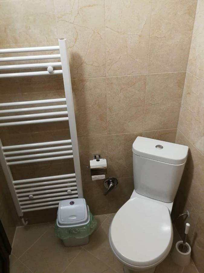 Слънчевата Къща Hotel Kovaceviţa Exterior foto